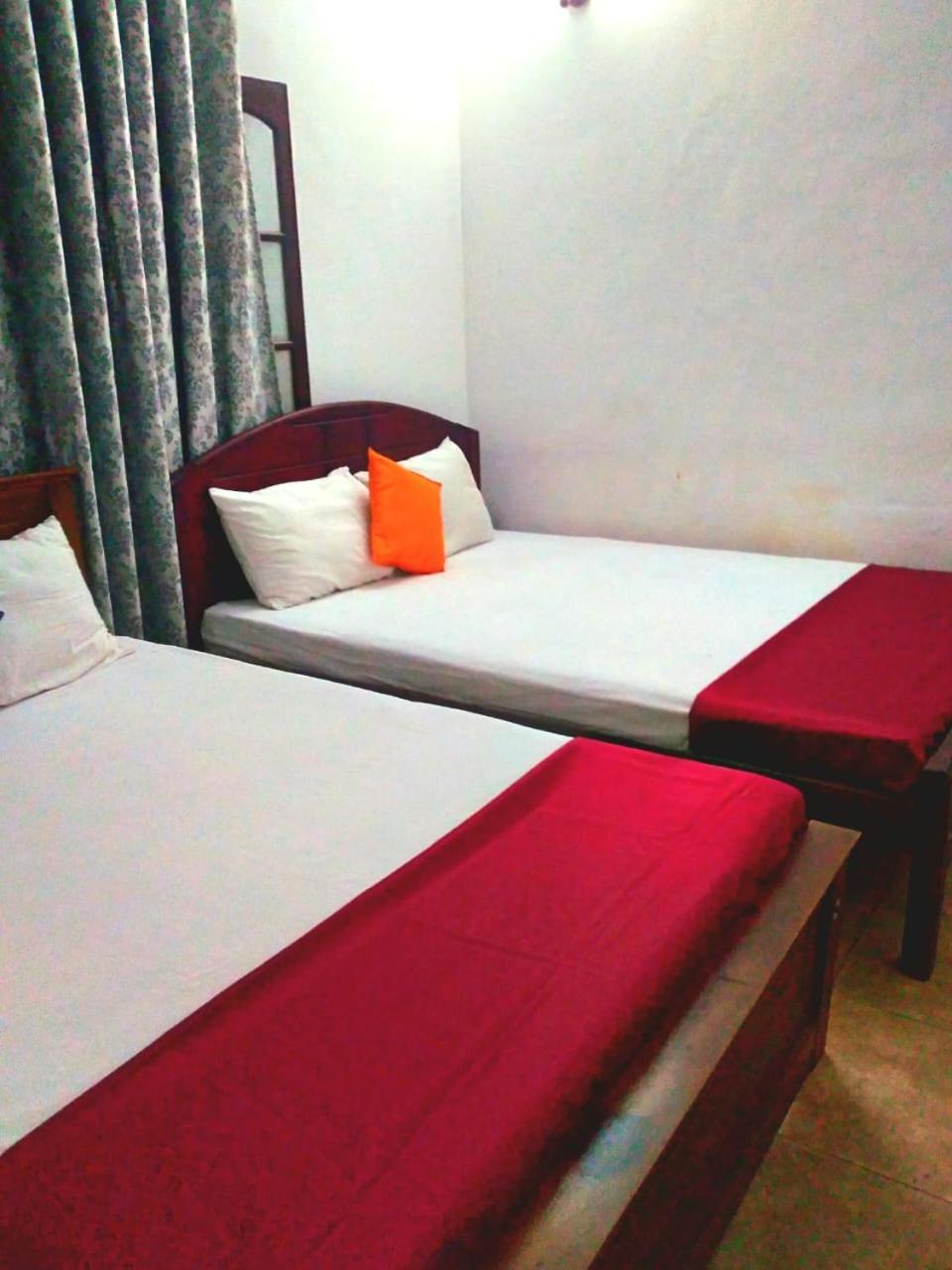 Salmanel Resort Ratnapura Buitenkant foto