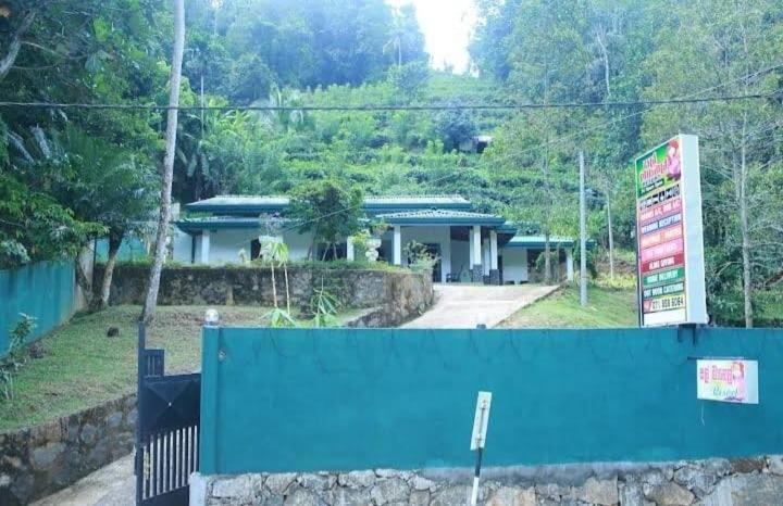 Salmanel Resort Ratnapura Buitenkant foto